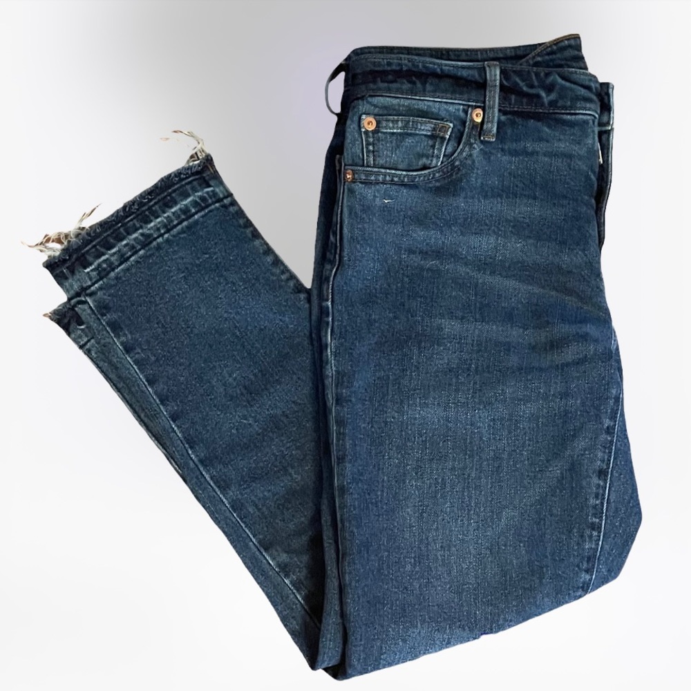 EUC💙GAP Girlfriend Jeans Sz 27